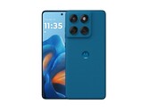 Motorola Edge 60 Fusion i Pantone Mykonos Blue är det fjärde färgalternativet som telefonen kan köpas i. (Bildkälla: Motorola)