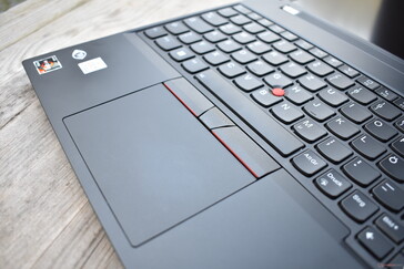 ThinkPad P15v G3: Pekplatta