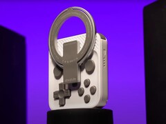 Abxylute M4 Snap-On Mobile Controller i Retro White (Bildkälla: Abxylute)