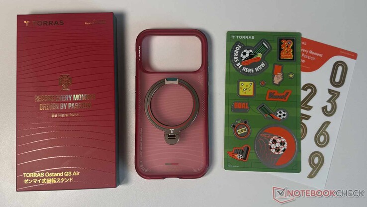 Vad ingår i Torras × Portugisiska fotbollsförbundet (FPF) Limited Edition för iPhone 17 Pro Max