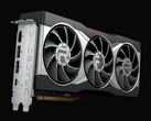 Närbildsrendering av AMD Radeon RX 6800 XT-grafikkortet, som har en kylningsdesign med tre fläktar och ett silverfärgat hölje med framträdande Radeon-varumärke. (Bildkälla: AMD)