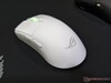 ROG Harpe 2 Ace vit (bildkälla: Notebookcheck)