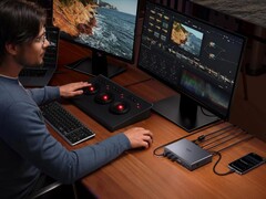 Ugreen's Maxidok 10-i-1 Thunderbolt 5-dockningsstation