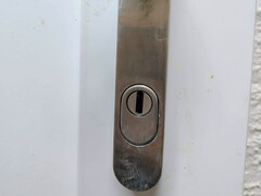 Smart Lock Touch41 är inte kompatibel med en säkerhetsskylt.
