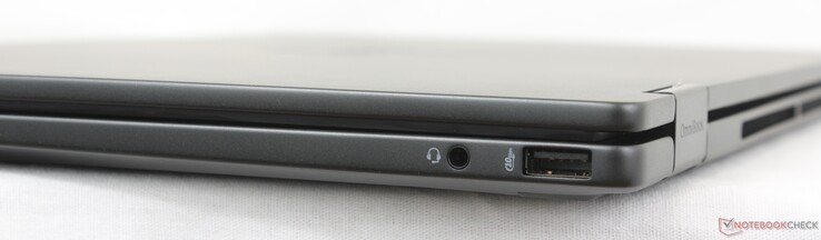 Höger: 3,5 mm headset, USB-A (10 Gbps)