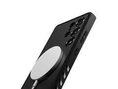 Galaxy S26 Ultra kan mycket väl ha 25 W trådlös laddning. På bilden: Galaxy S25 Ultra med magnetiskt fodral. (Bildkälla: Dbrand)