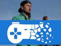 Stop Killing Games-logotypen framför EU-parlamentets vice talman Nicolae Ștefănuță