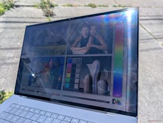 Utomhus under direkt solljus