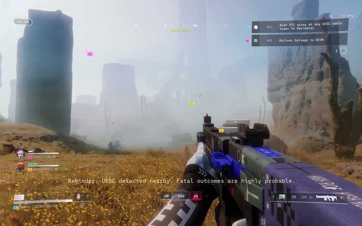 Dimma täcker en stenig del av Perimeter medan Marathons HUD spårar fraktionsmål och närliggande UESC-hot under en livekörning.