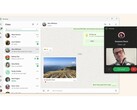En reklambild för WhatsApp på Windows 11 som visar upp användargränssnittet för chatten mot en beigefärgad bakgrund. (Bildkälla: Microsoft Store)