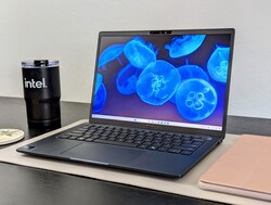 Latitude 7350 Detachable är en mycket bra konvertibel bärbar dator med pennstöd