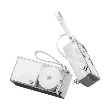 Retractable 3-i-1 kommer till synes i en färg (vit) och med ett kompakt fotavtryck. (Källa: Sharge)