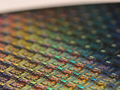 Konceptkonst som framkallar chipdesign för smartphones, vilket sätter scenen för MediaTek vs Qualcomm-rivaliteten (Bildkälla: Unsplash / Laura Ockel)