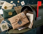SnailMail är ett koncept där kreatörer skickar fysisk post till betalande prenumeranter.