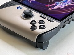 MSI Claw 8 AI+ med Lunar Lake