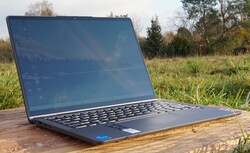 Lenovo IdeaPad Flex 5 14IAU7, testenhet tillhandahållen av notebooksbilliger.de