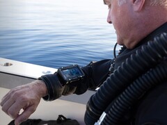 Garmin Descent X50i håller på att uppdateras till programvaruversion 3.18. (Bildkälla: Garmin)