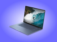 OmniBook 5 16 i färgen Starlit Blue.