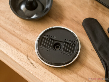 Huion Kamvas 16 Gen 3 pennställ öppet