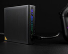 I Cyberpunk 2077 hade USB4 v2 ett försprång på cirka 25% jämfört med sin föregångare. På bilden: OneXGPU Lite eGPU. (Bildkälla: ETA Prime)