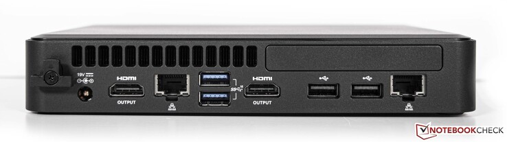 Bakåt: Strömkontakt, 2x HDMI, 2x LAN (Intel i219-LM GbE +Intel i211-AT GbE), 2x USB3.1 Gen.2, 2x USB2.0