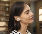 FreeBuds SE 4 ANC kostar 59 GBP i Storbritannien. På bilden: en reklambild av öronsnäckorna. (Bildkälla: Huawei)