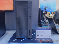 ExpertCenter P700-serien har för närvarande två modeller. På bilden: P700 Mini Tower. (Bildkälla: Notebookcheck)
