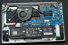 Demontering av HP 255 G10
