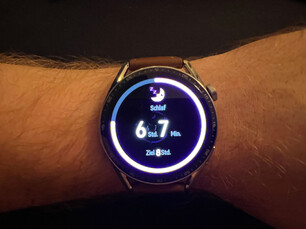 Huawei Watch GT spårar sömn,...