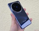 Vivo X200 FE kommer att drivas av en MediaTek SoC av senaste generationen till skillnad från Vivo X200 Pro som visas här (bildkälla: Notebookcheck)
