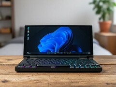 Keebmons Kickstarter-koncept kombinerar en Ryzen AI 9 HX 370-dator, en 13-tums ultravid pekskärm och ett mekaniskt tangentbord som kan bytas ut i en hopfällbar enhet
