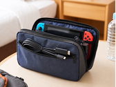Nintendo Switch med medföljande kabel