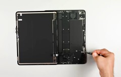 IPad Pro kan vara lätt att reparera, men det är allt annat än enkelt att ta bort skärmen (Bildkälla: iFixit)