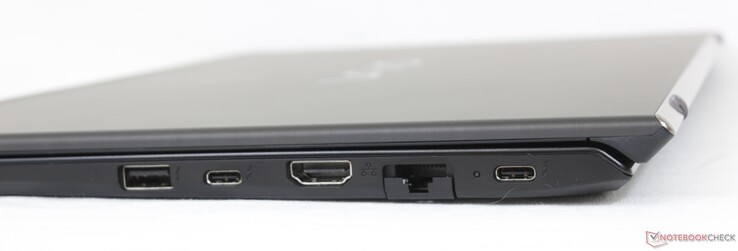 Just det: USB-A 3.1, 2x USB-C med Thunderbolt 4 + DP + PD, HDMI 2.0, Gigabit RJ-45
