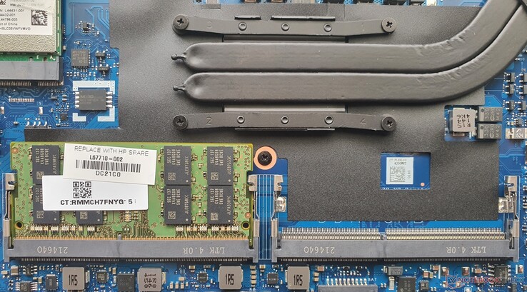 1x 16 GB RAM-modul i enkelkanalläge