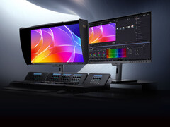 ProArt Display OLED PA32USD kan ladda en ansluten enhet med upp till 96 W via Thunderbolt 4.