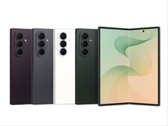 Galaxy Z Fold 9-serien kan komma att ha en mindre synlig vik än Galaxy Z Fold 8 Ultra som visas här.