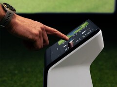 Garmins Approach R50 (bilden) har fått programvaruversion 4.80. (Bildkälla: Garmin)