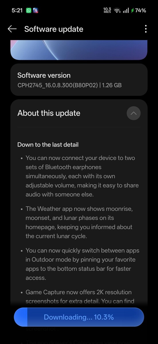 OxygenOS 16.0.8.300 OTA håller på att laddas ner på en OnePlus 15