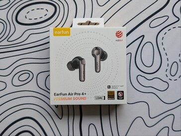 EarFun Air Pro 4+ detaljhandelsförpackning
