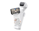 Den 2-tums OLED-skärmen på fjärrkontrollen kan tas loss från Insta360 Luna Pro 8K-gimbalkameran.