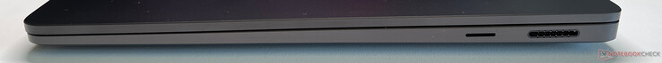 Höger: microSD-kortläsare, Surface Connect-port