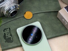 Enligt en läckare utvärderar Vivo för närvarande ett par olika prototyper för efterföljaren till X300 Ultra.