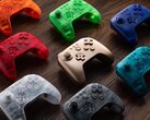 8BitDo 64 Bluetooth Controller Funtastic Editions innehåller sju genomskinliga färger. (Bildkälla: 8BitDo)