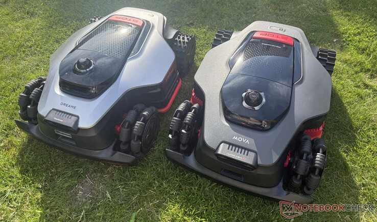 Recension och jämförelse av Mova LiDAX Ultra AWD (till höger) och Dreame A3 AWD Pro (till vänster)