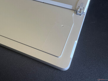 SSD-skydd med magnetisk fästanordning