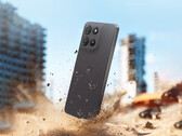 Moto G100 2025 kostar cirka 196 USD i Kina. På bilden: en kampanjbild av telefonen. (Bildkälla: Lenovo - redigerad)