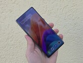 Vivo X Fold5 smartphone recension 