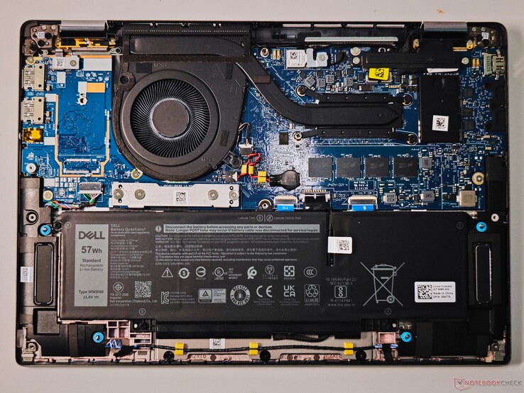 14-tums Dell Latitude 7450 2-i-1 för jämförelse