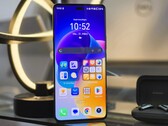 Honor Magic7 Lite smartphone (Bildkälla: Marcus Herbrich)